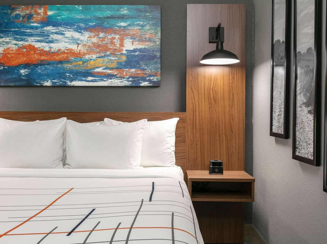 杰克森维尔拉昆塔温德姆套房酒店主图