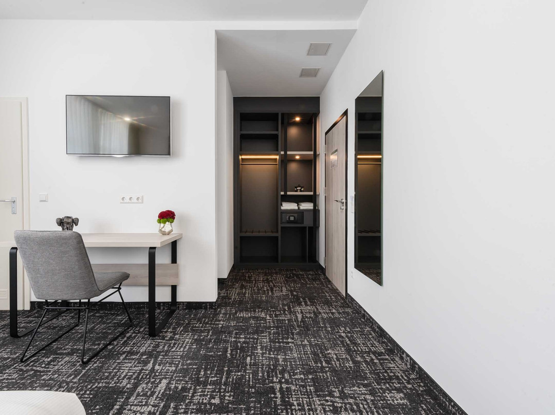 Libarty Hotels主图