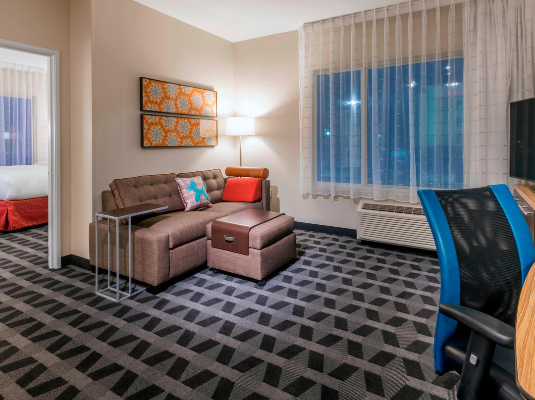 Towneplace Suites Hays主图