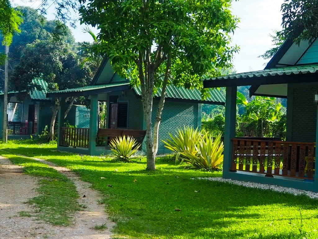 Navy Garden and Boutique Camping