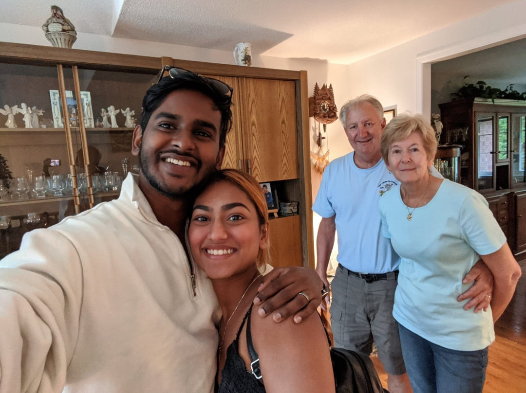 Tucked Inn the Harbour B&B主图