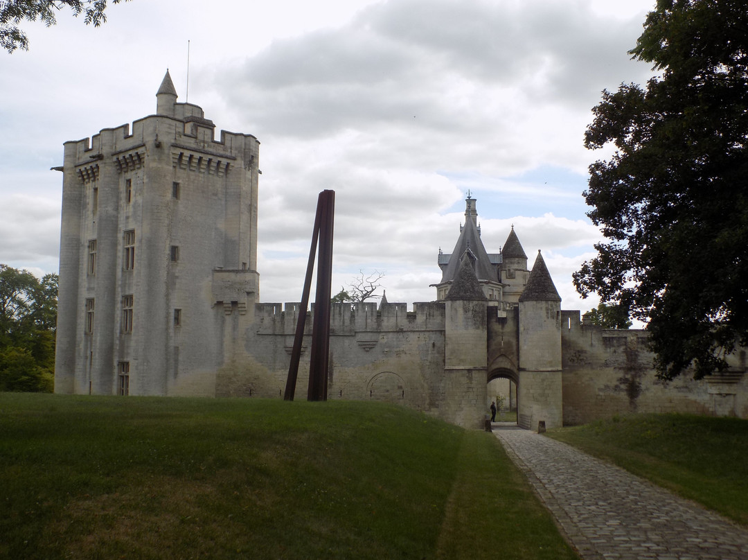 Donjon de Vez-Vez必去景点