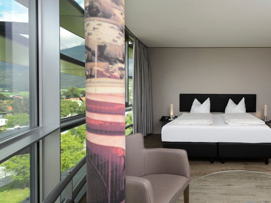 Parkhotel Hall主图