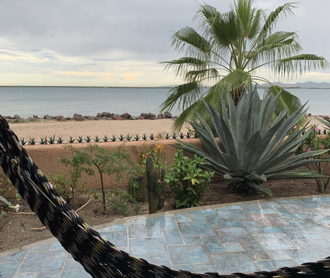 Casa Kootenay Waterfront Bed and Breakfast主图