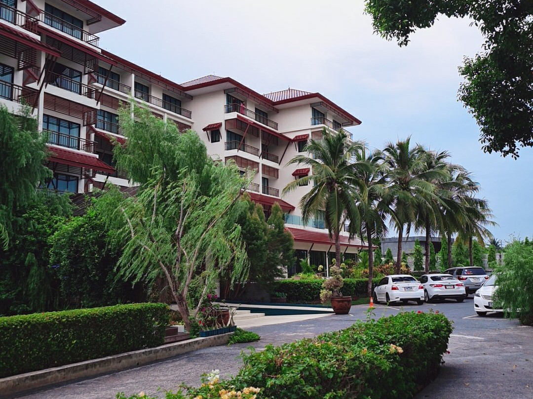 RK Riverside Resort & Spa主图