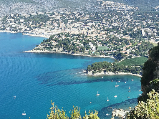 La Compagnie des Tuktuks-卡西斯必去景点