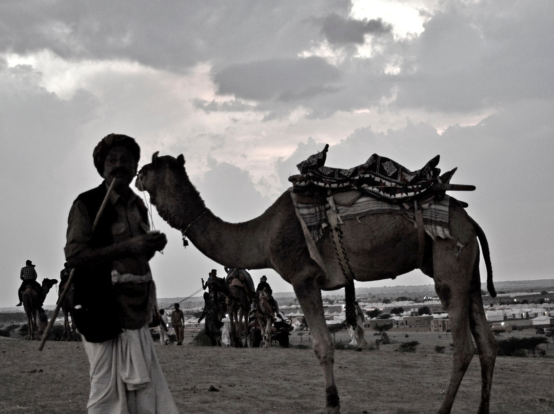 Sam Sand Dunes-Kanoi必去景点