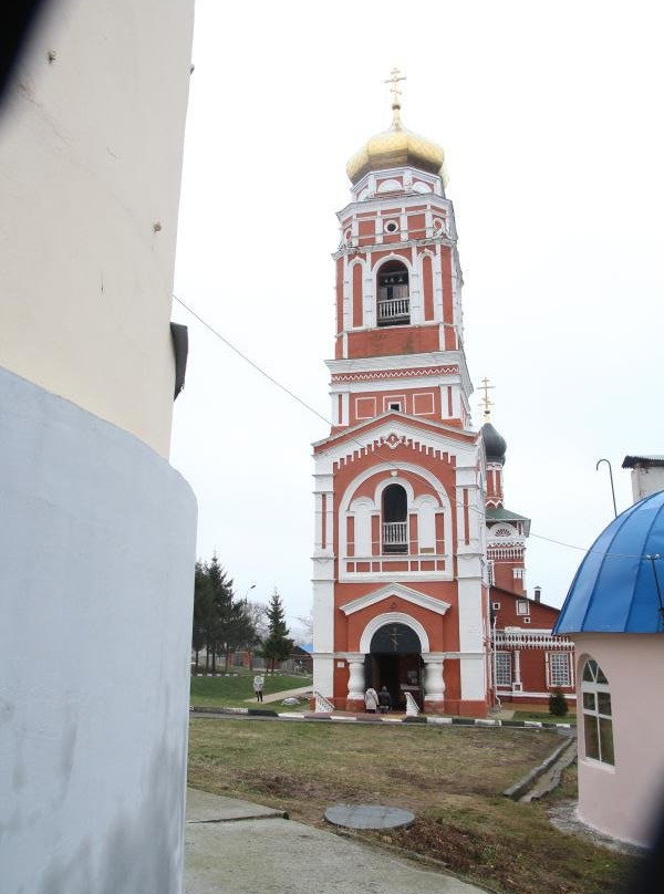 Church Troitsy Zhivonachal'noy