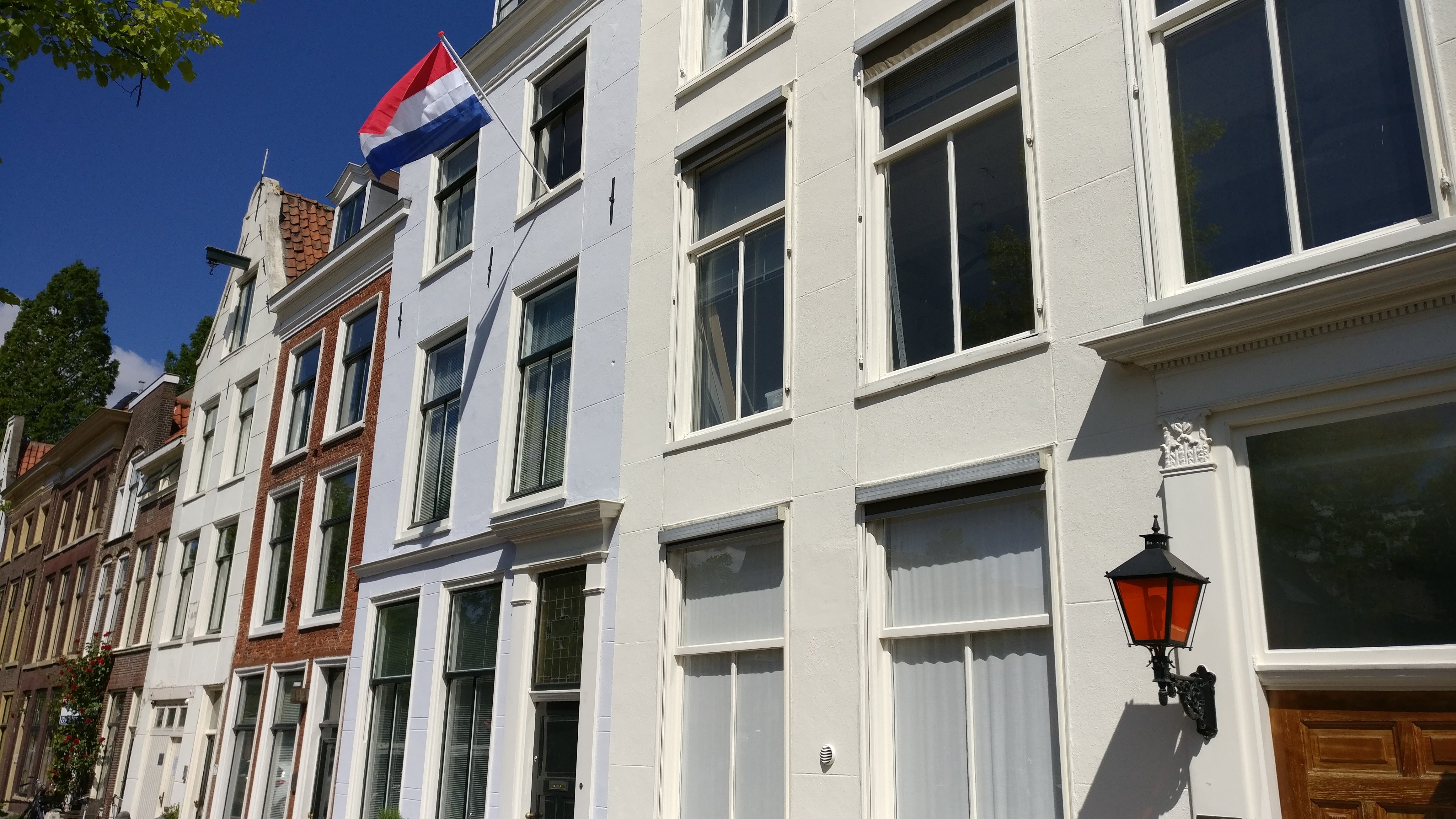 B&B Hart Van Leiden-官方