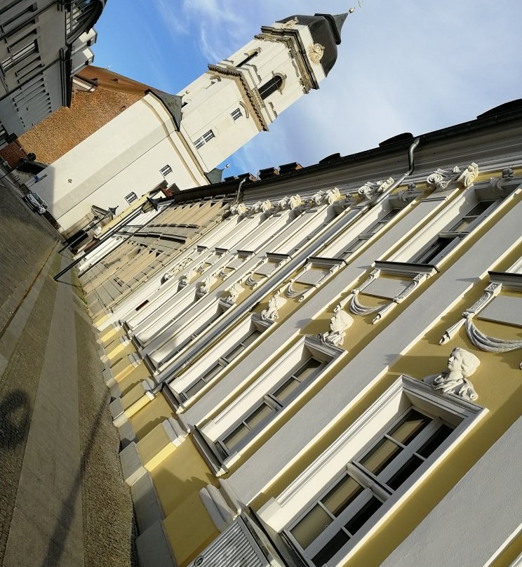 Dom St. Marien-Furstenwalde必去景点