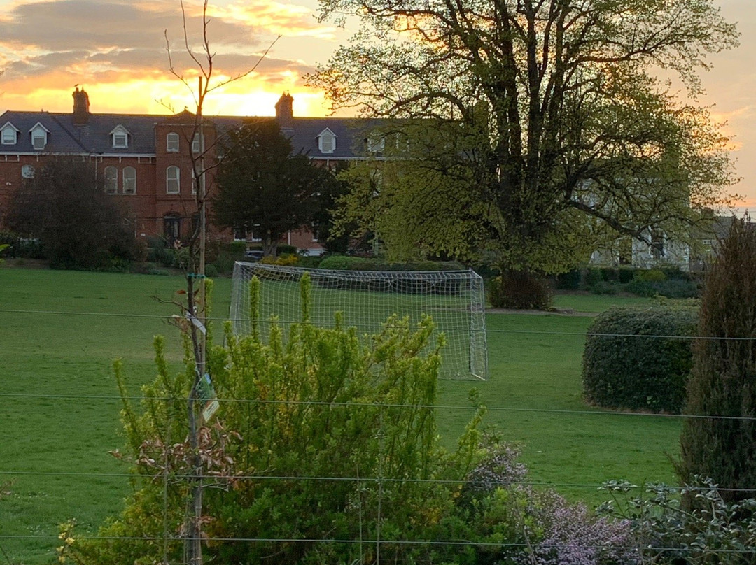 Belgrave Square-Monkstown必去景点