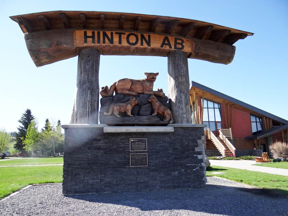 Hinton Visitor Information Centre-兴顿必去景点