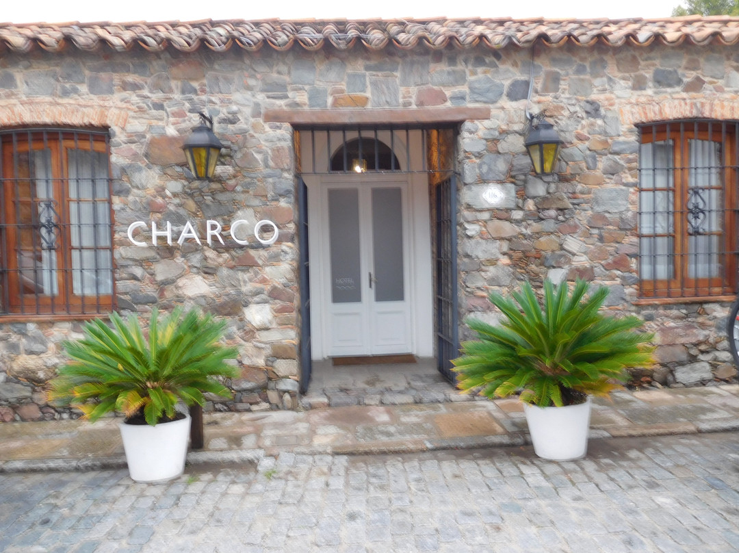 Charco Hotel主图
