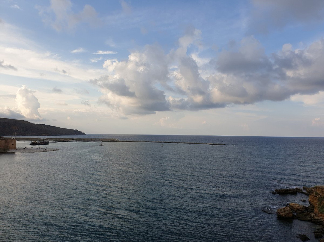 Lido Petrolo-戈尔福海堡必去景点