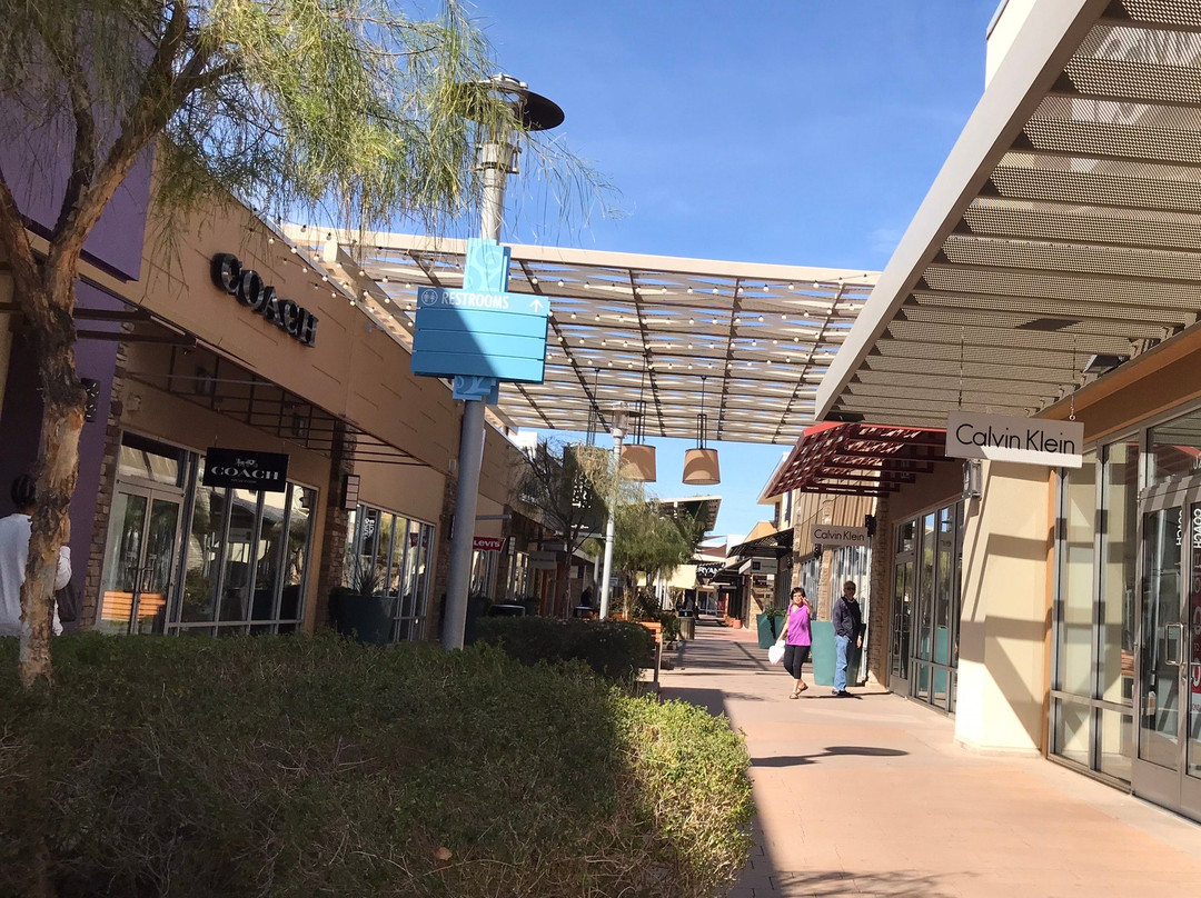 Phoenix Premium Outlets-钱德勒必去景点