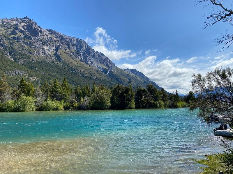 Lago Cholila景点图片