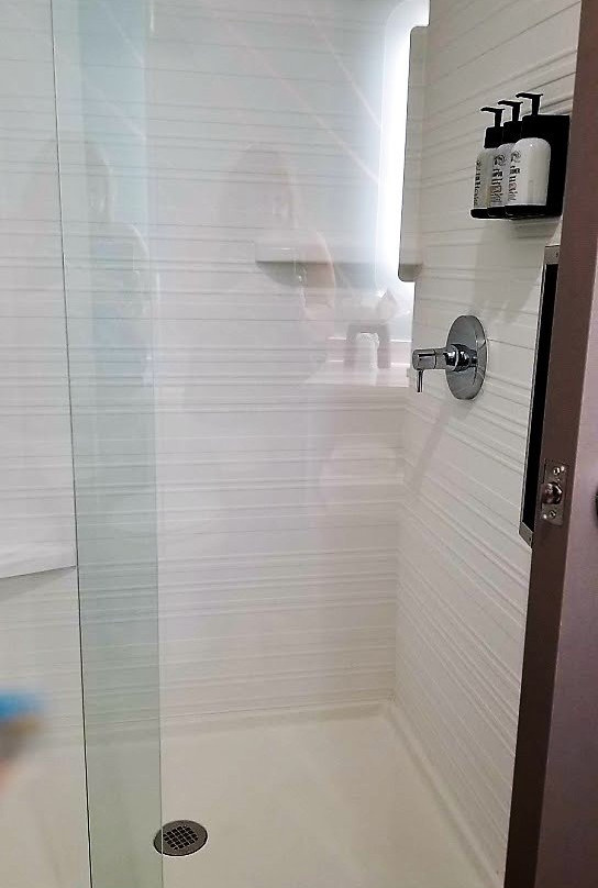 avid Hotel Orlando International Airport by IHG主图