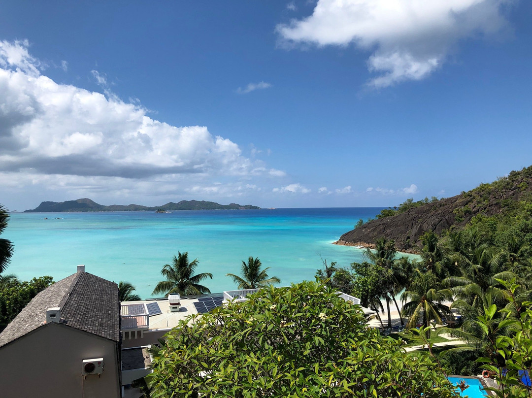 拉奇佩尔酒店主图