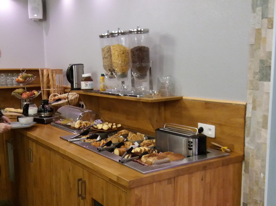 奥尔良法斯特酒店主图