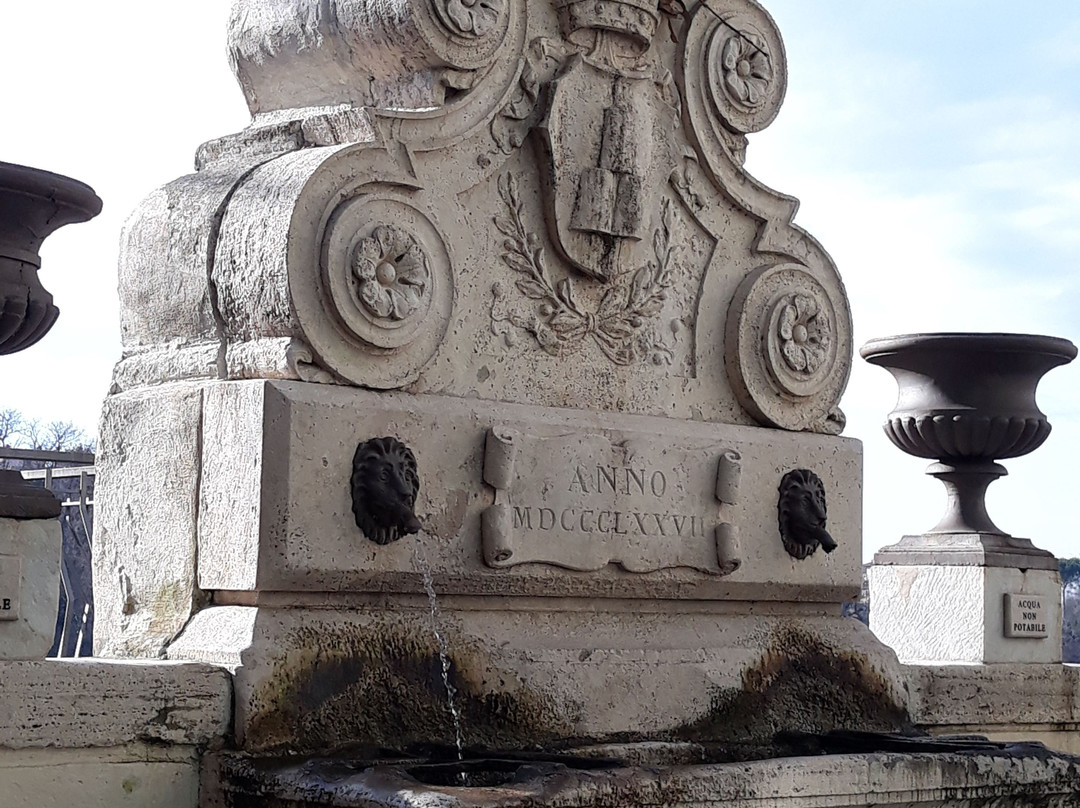 Fontana delle Tre Cannelle