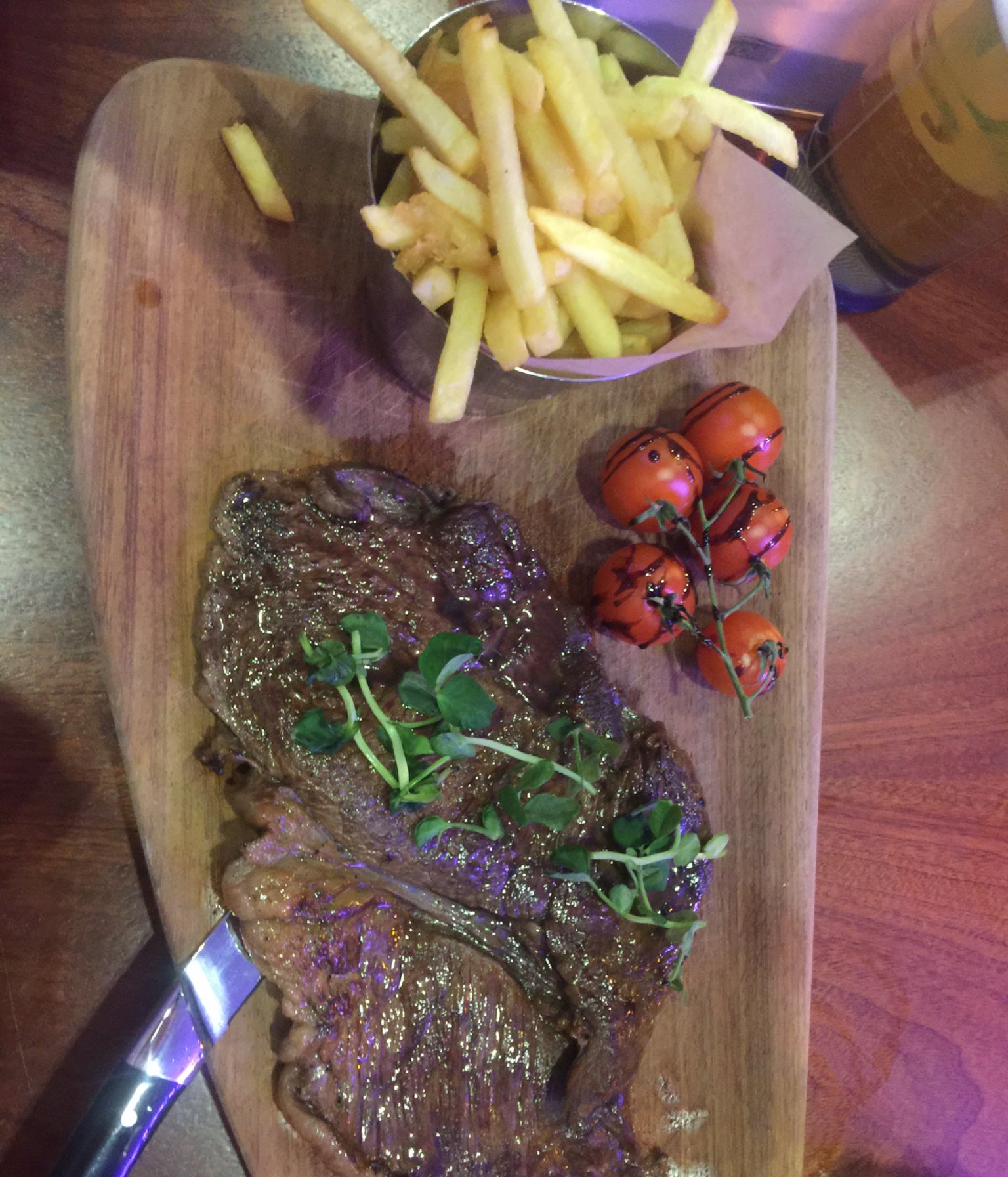 Village Hotel Chester St David's-餐饮