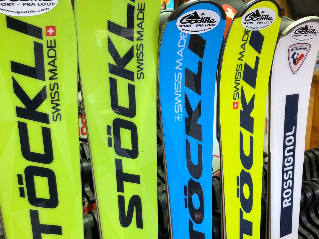 Godille Sport 1500-1600 Skiset景点图片