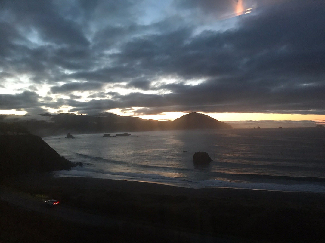 Castaway By the Sea主图