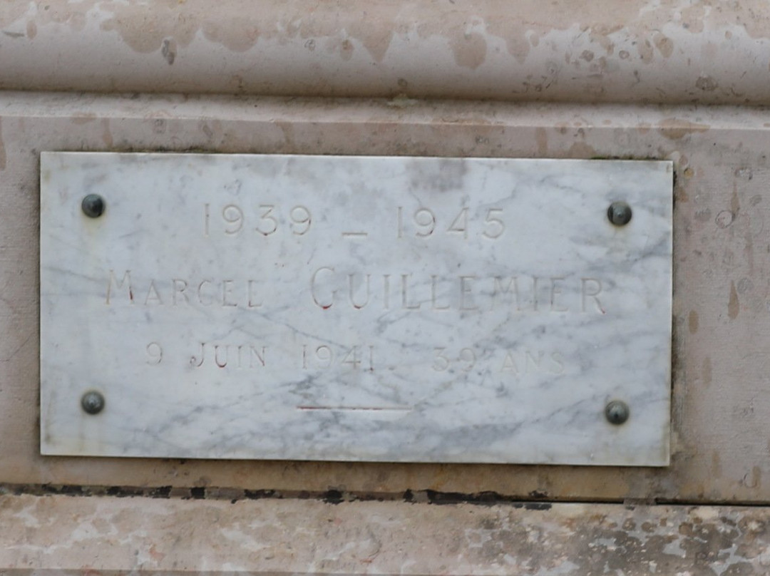 Monument aux morts de Combertault-Combertault必去景点