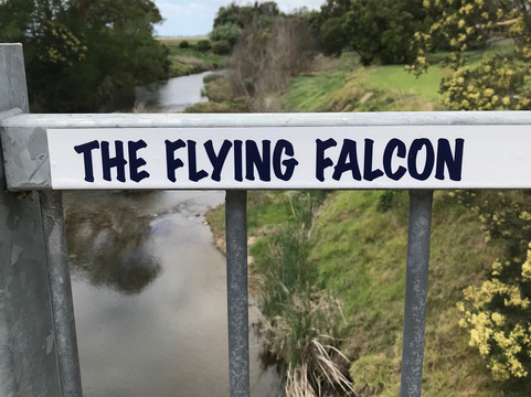 Rainbow Creek Bridge-Cowwarr必去景点