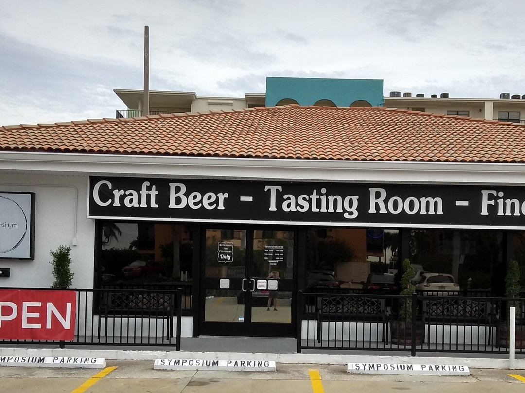 Symposium Craft Beer & Fine Wine-Indian Shores必去景点