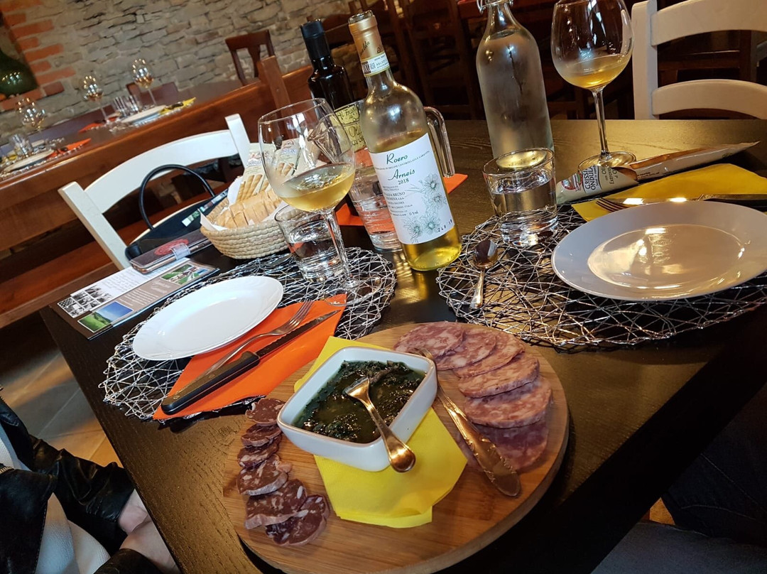 Azienda Vinicola Vivalda景点图片