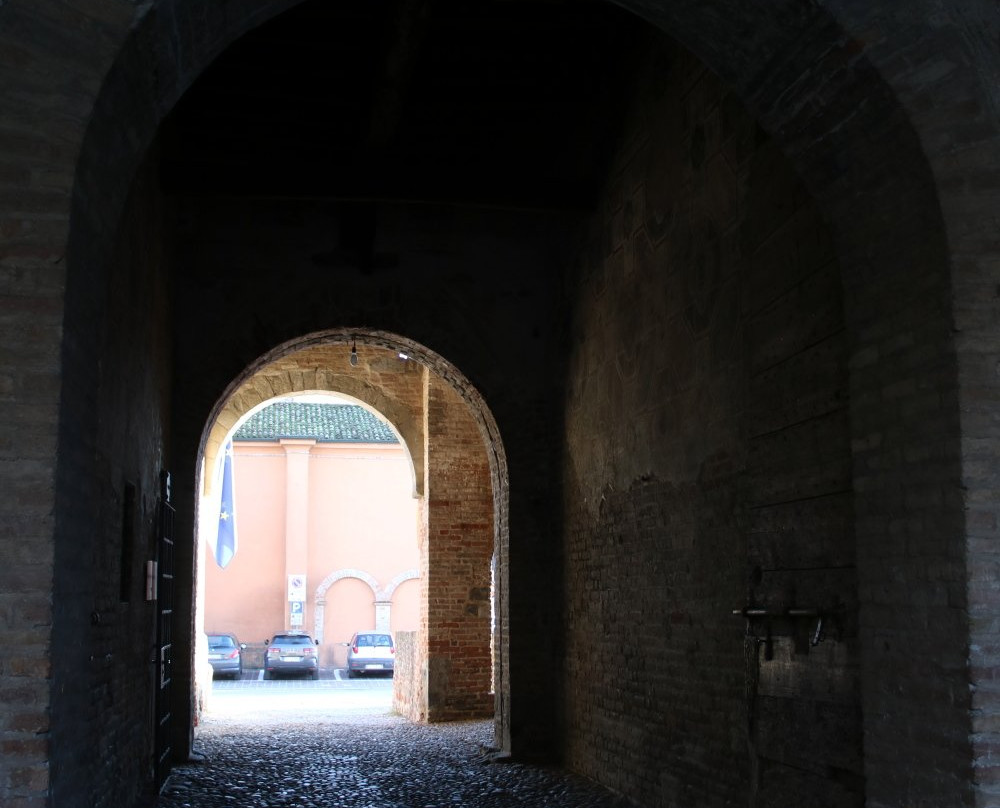 Castle of Pandino景点图片