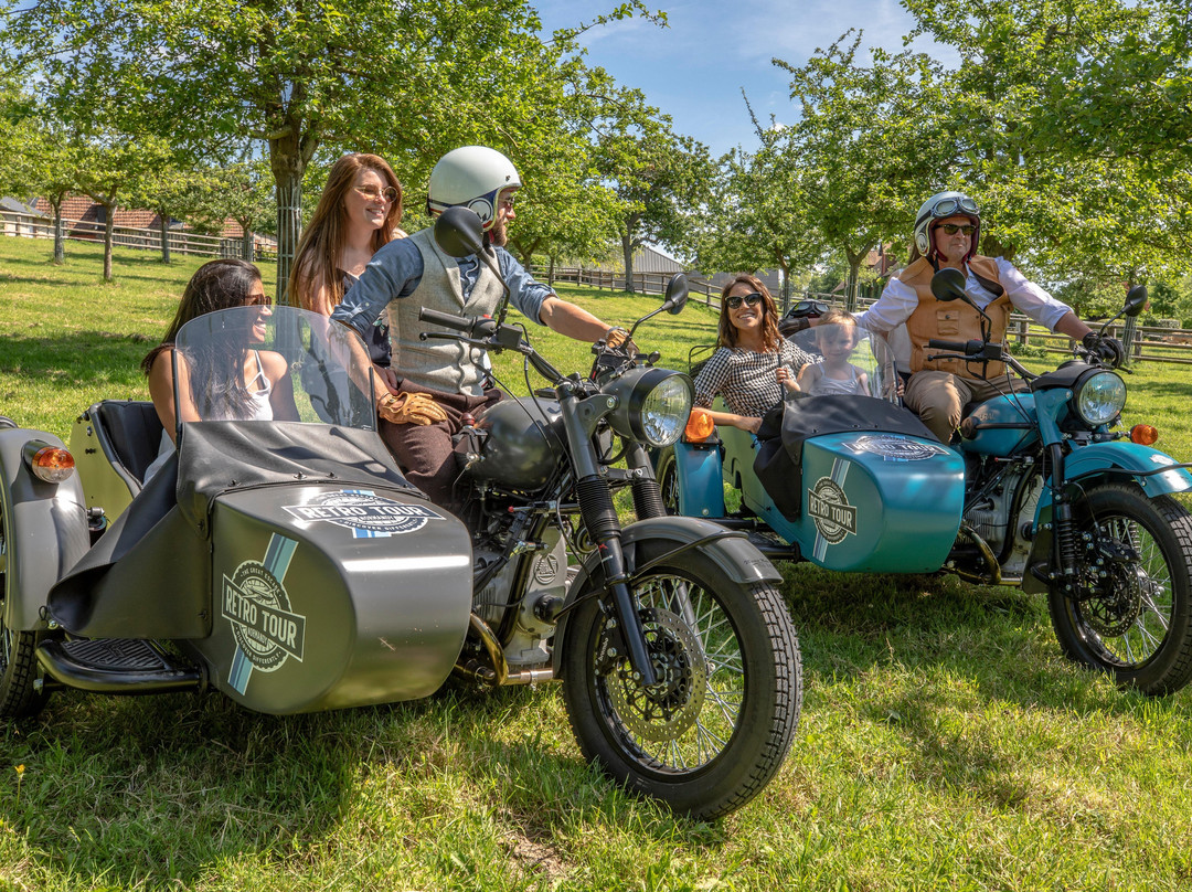 RETRO TOUR NORMANDY, FLOWERCOAST SIDECAR TOURS景点图片