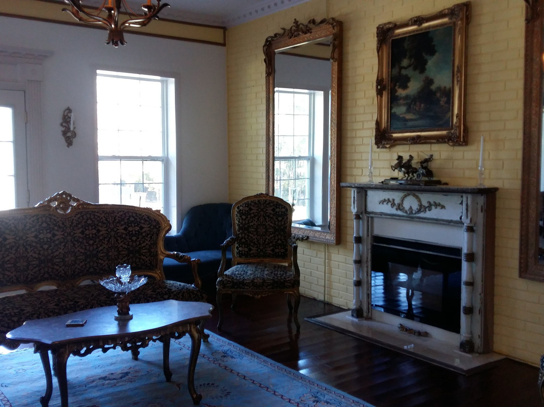 Shiloh Chennault Bed and Breakfast主图