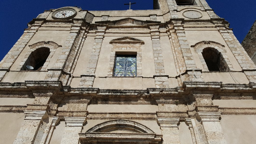 Chiesa di Santa Lucia Vergine e Martire-Castrocielo必去景点