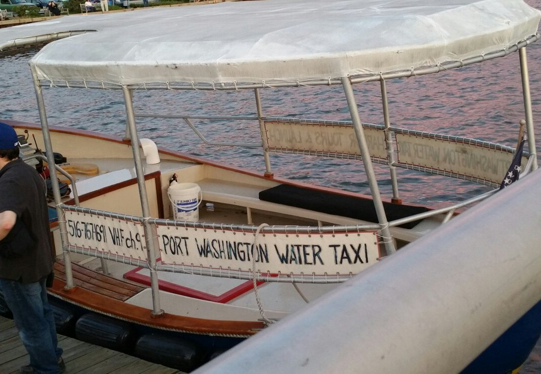 Port Washington Water Taxi景点图片