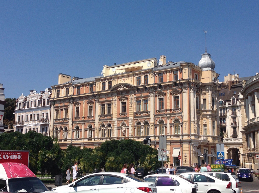 Teatralnaya Square-敖德萨必去景点