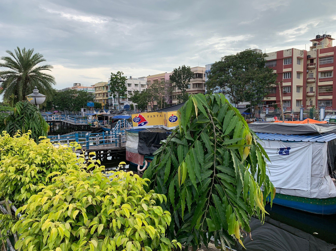 Floating Market Patuli景点图片