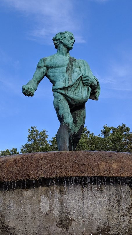 Duve-Brunnen-汉诺威必去景点