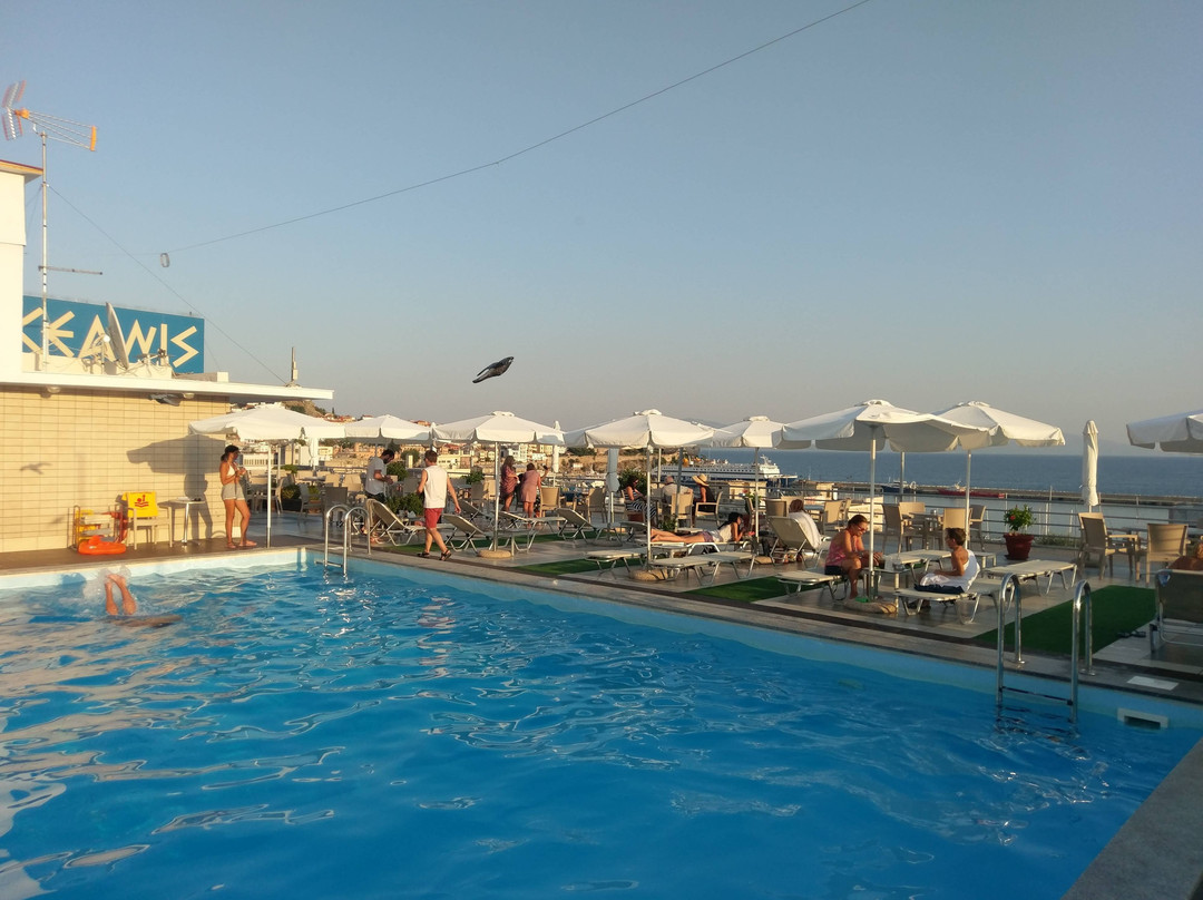 Oceanis Hotel主图