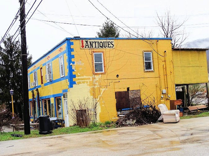 Out of the Past Antiques-Harriman必去景点