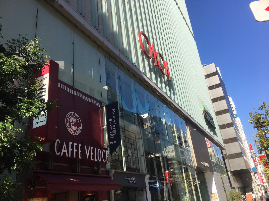 Shinjuku Marui Annex景点图片