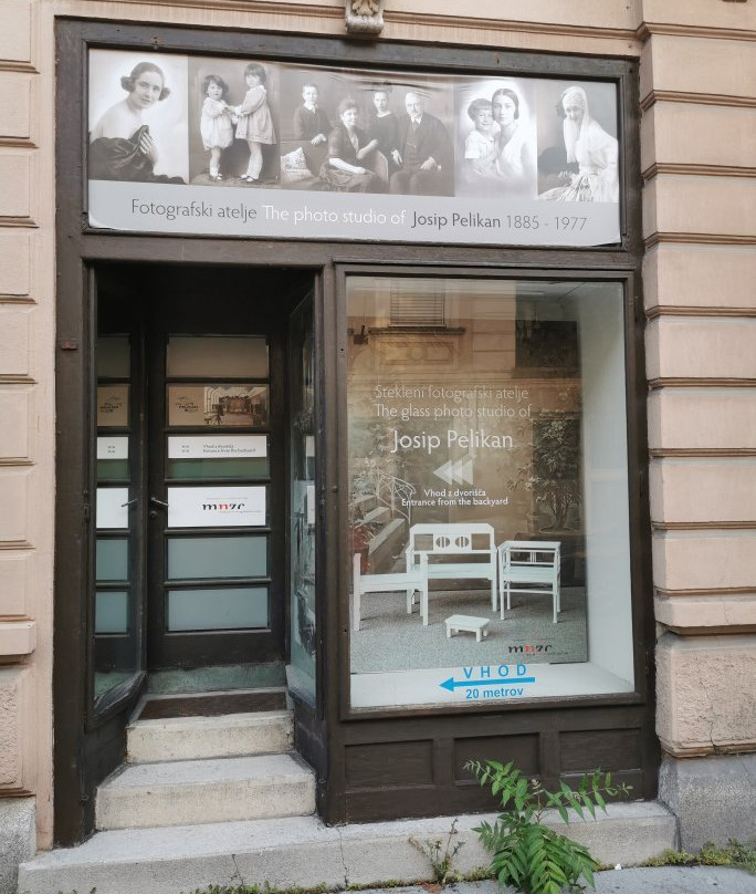 Prosenisko旅游景点-The Photographic Studio of Josip Pelikan
