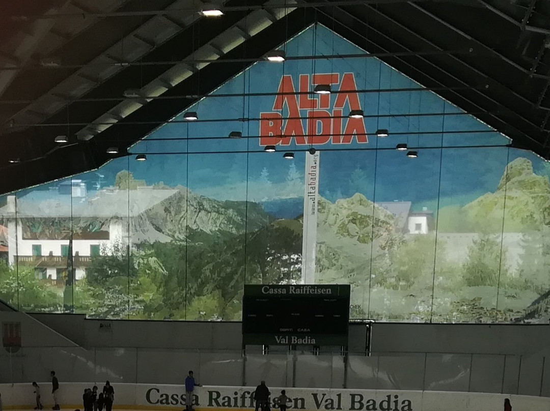Stadio del ghiaccio di Corvara in Badia景点图片