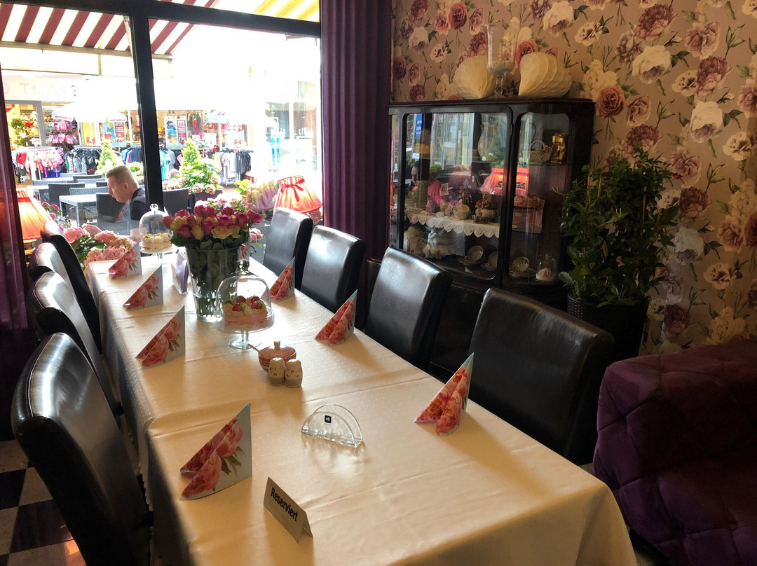 Espenau餐馆和美食-Sonja's Stadt-Cafe