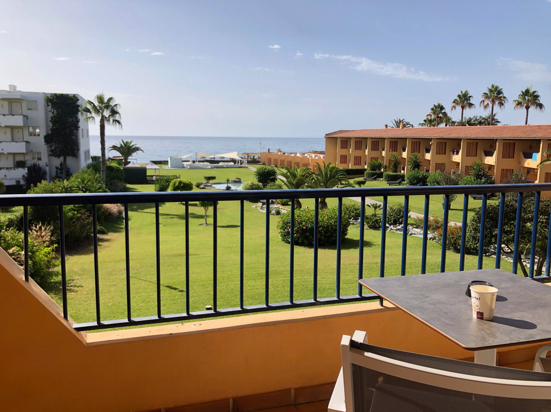 瓜达米纳水疗与高尔夫度假酒店主图