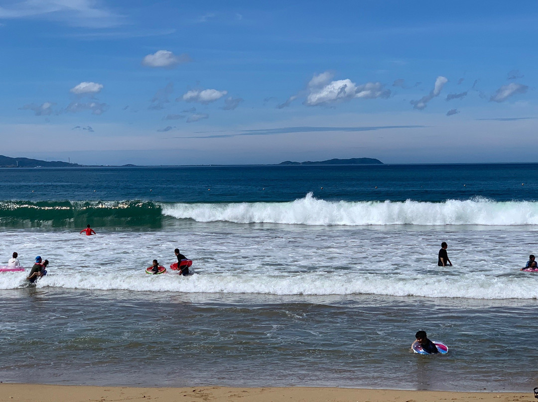 Maehama Beach景点图片