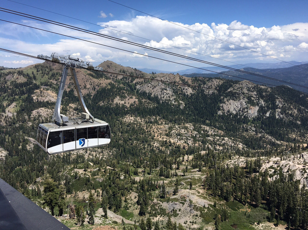 Palisades Tahoe Aerial Tram景点图片