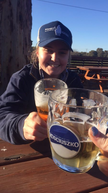 Red Steer Hotel主图