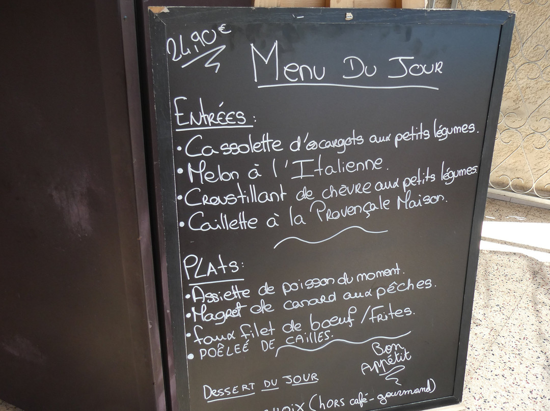 Hotel Restaurant La Fontaine主图